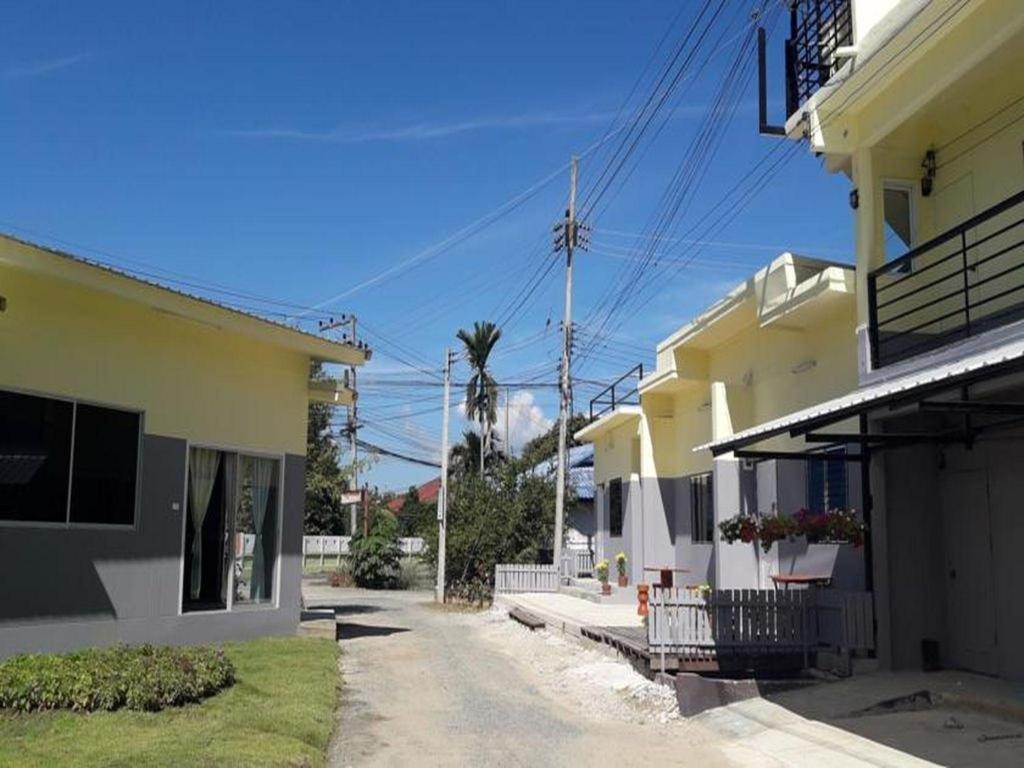 Oyo 769 Ban Thassanee Hotel เชียงใหม่ ภายนอก รูปภาพ