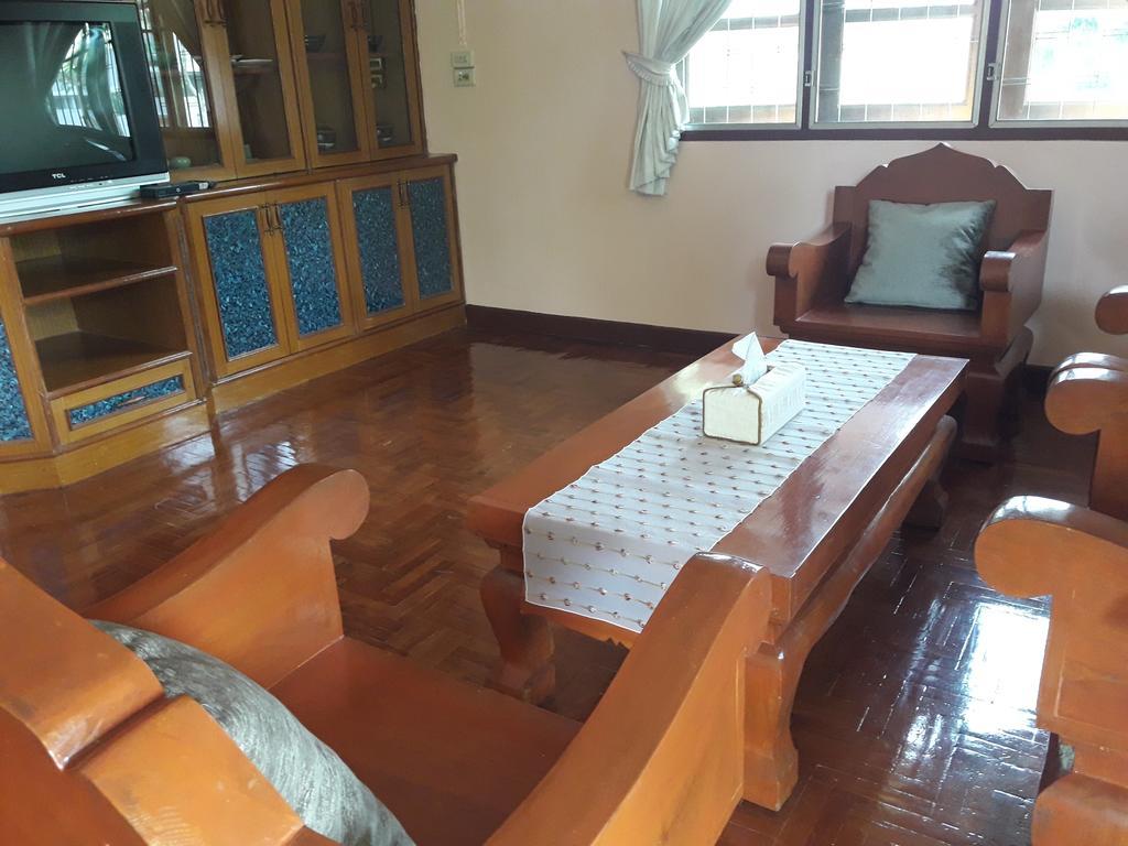 Oyo 769 Ban Thassanee Hotel เชียงใหม่ ภายนอก รูปภาพ