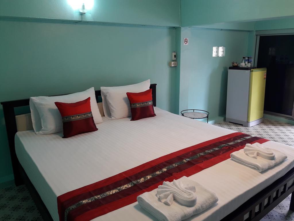 Oyo 769 Ban Thassanee Hotel เชียงใหม่ ภายนอก รูปภาพ